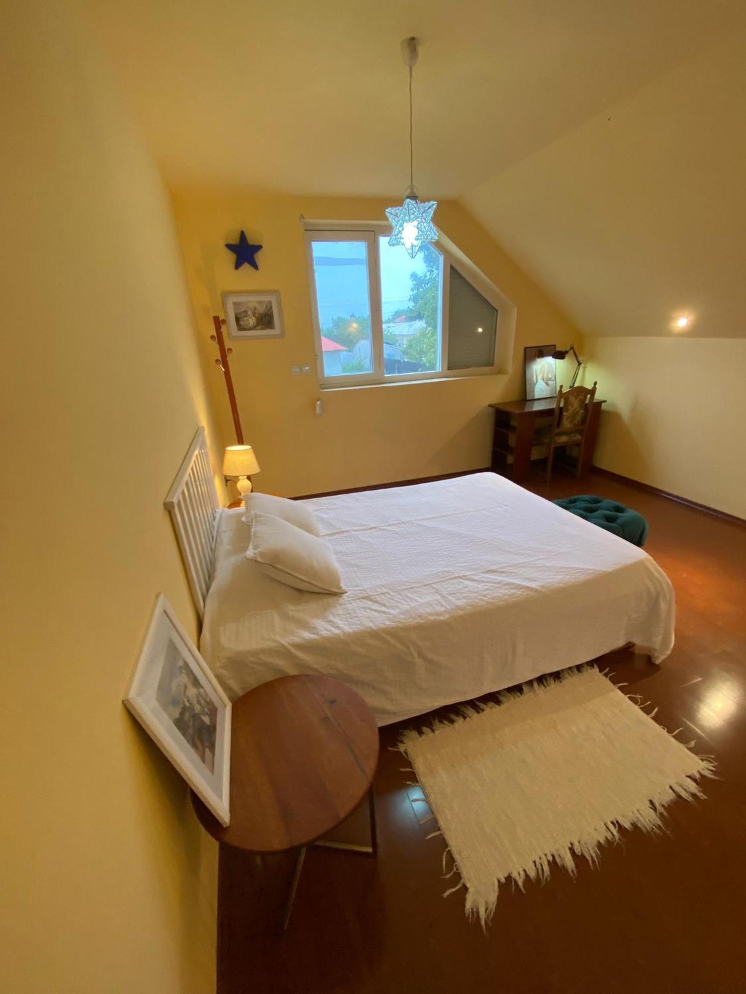 Cosy Bedroom For 2 With Balcony In A Family Villa Turnu Măgurele エクステリア 写真